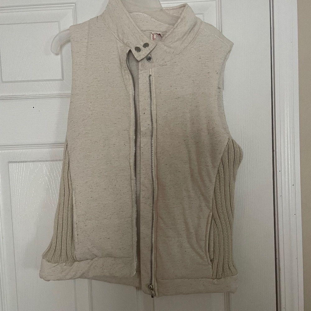 Red camel vest